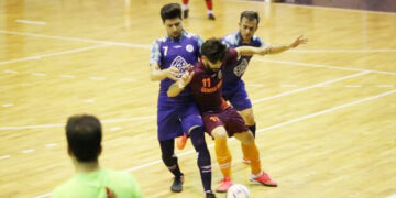 مرحله نهایی لیگ دسته دوم فوتسال کشور آیندگان شکست را به صدرنشین تحمیل کرد