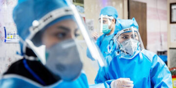 وزیر بهداشت:  ۲۰ هزار پرستار جدید جذب مراکز درمانی می شوند