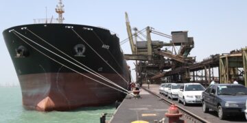 استاندار: توسعه هرمزگان در سایه حمایت های دولت پرشتاب است