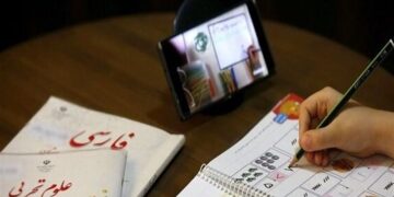 امید دانش آموزان نیازمند به سمت خیرین حواله شد؛ تصمیم گیران به کمک های مردمی چشم دوخته اند