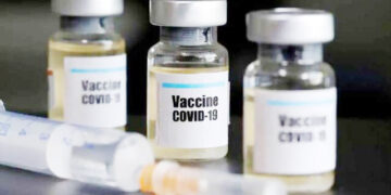 تلاش دولت برای انتقال واکسن کرونا به کشور