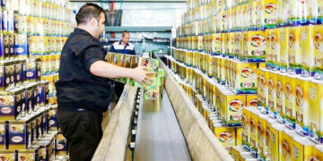 سه شیفته شدن تنها تولید کننده روغن نباتی هرمزگان