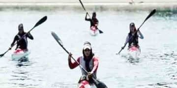 رقابت نمایندگان هرمزگان در لیگ آب های آرام بانوان