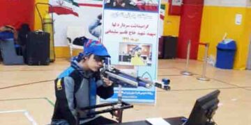 مبینا مسلمی مقام سوم مسابقات  پارا تیراندازی کشور را کسب کرد
