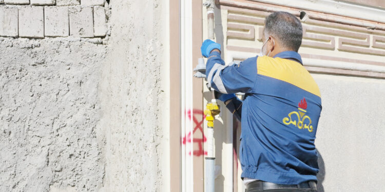 شرکت گاز می گوید شرایط مهیاست اما مردم پا پیش نمی گذارند/ چرایی عقب نشینی مردم بندرعباس از یک خواسته دیرین