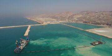 پایان خدمت از راه دور یکی از صنایع هرمزگان؛ تهران نشینان به پارسیان فراخوانده شدند