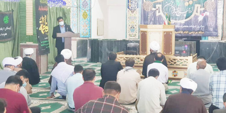 مدير امور آب و فاضلاب خمير در جمع نمازگزاران اين شهرستان: بزودي آب بيشتر مناطق شهرستان خمير از محل  آب شيرين كن بندرعباس تامين مي شود