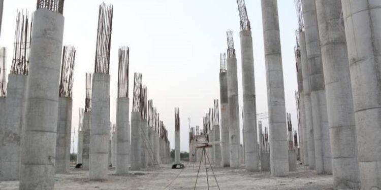 ساخت تالار فرهنگی بندرعباس از سر گرفته می شود