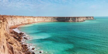 طرح مکران به نام هرمزگانی ها  به کام پایتخت نشین ها طرح توسعه مکران در هرمزگان دبیرخانه ندارد !!