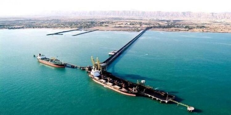 مدیرعامل ‌منطقه ویژه اقتصادی پارسیان: دورکاری و مدیر پروازی معنا ندارد