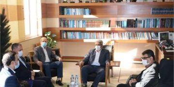 مشاور وزیر تعاون، کار و رفاه اجتماعی: رصد بنگاه‌های مشکل‌دار در دستور کار وزارت تعاون و کار قرار دارد