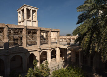 مدیرکل میراث هرمزگان: زمین لرزه خسارتی به بناهای تاریخی وارد نکرد