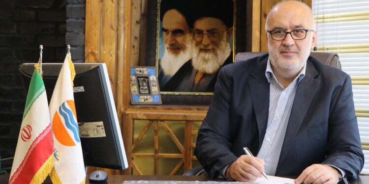 از ابتدای سال ۹۳ تا کنون: چهار هزار و ۶۸۲ مجوز سرمایه گذاری در قشم صادر شد