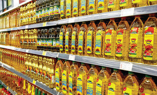 دوگانه های تولید یک روغن درهرمزگان مردم از بوی روغن تولیدی می گویند و مسئولان از تاییدیه استاندارد آن