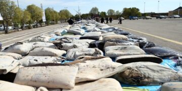 فرمانده مرزبانی ناجا: عرصه بر سوداگران مرگ در سواحل جنوب تنگ تر خواهد شد