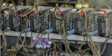 کشف مزرعه استخراج ارز دیجیتال در هرمزگان