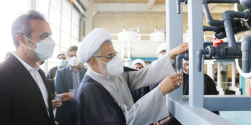 تابستان سختی پیش روی هرمزگان است؛ احداث آب شیرین کن ها نگرانی تامین آب را کم تر کرده است