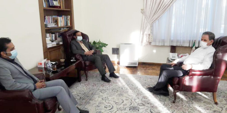 بررسي ظرفيت هاي سيريک با حضور  معاون اول رئيس جمهور / قول اسحاق جهانگيري براي تسهيل روند توسعه سيريک