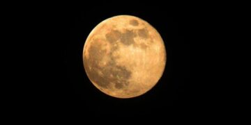 تماشای ماه کامل “صورتی” را از دست ندهید