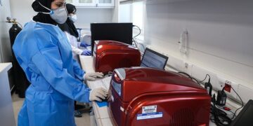 آزمایش انسانی واکسن کرونا پاستور در هرمزگان آغاز می شود