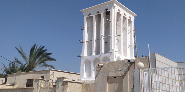 اختصاص 100 میلیارد ریال اعتبار برای حفظ میراث هرمزگان؛ بادگیرهای لرزان لافت مرمت می شوند