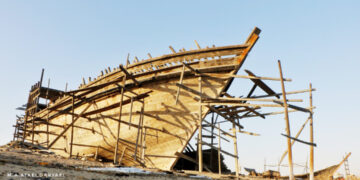 تولید ۲۰۹ فروندلنج باری در قشم