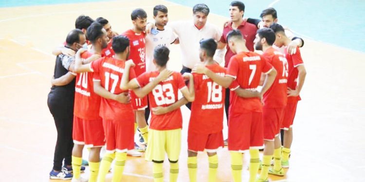 تیم فوتبال آیندگان هرمزگان