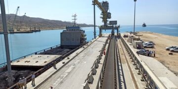 تست موفقیت آمیز شیپ آنلودر و نوار نقاله مواد فله و معدنی در  منطقه ویژه پارسیان