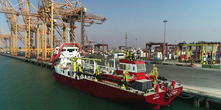 اسکله جاسک بزودی مبداء صادرات نفت می شود