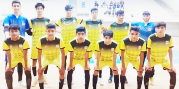 فولاد هرمزگان سرود قهرمانی خواند