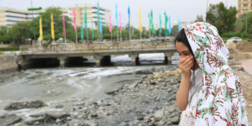 حذف بوی نامطبوع از بندرعباس