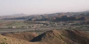 دانش آموزان نوگین و گیشدان در آستانه ترک تحصیل