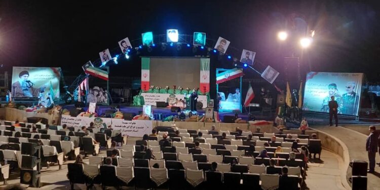 گلایه مدیرعامل منطقه آزاد کیش از وضعیت حاکم بر جزیره: برای ابراز نظر در راه خدمت به مردم هم باید بجنگم