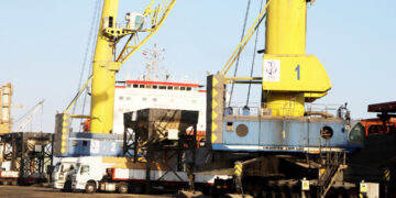 590  هزار تن انواع  کالای اساسی در نوبت تخلیه است