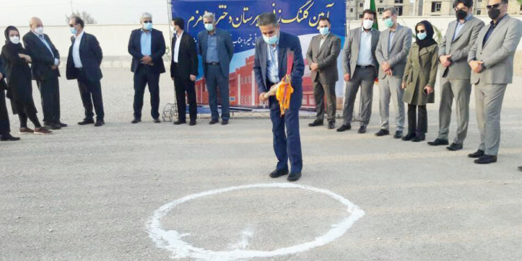 آئیـن کلنگ زنـی و آغـاز عملیات اجرایـی احداث دبیـرستان دختـرانـه زمـزم ۱۲ کلاسه