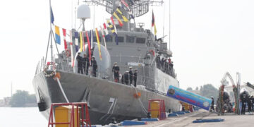 دیروز در بندرعباس انجام شد؛ الحاق تجهیزات بازسازی شده  با قابلیت های جدید به  نیروی دریایی ارتش