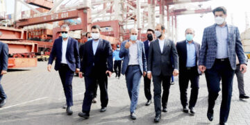 عضو كميسيون اقتصادی مجلس: تا پایان سال 1401 کمبودی در تامین کالاهای اساسی وجود ندارد