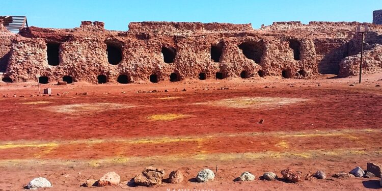 جزیره هرمز- قلعه پرتغالی ها-عکس: محمد علی عطایی