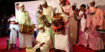 گذر جَرون از مسیر جزیره رنگین کمانی  هرمز
