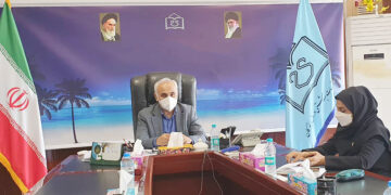 رئیس دانشگاه علوم پزشکی هرمزگان گلایه کرد؛ صنایع به تعهدات کرونایی خود عمل نکرده اند