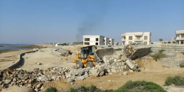 آغاز آزادسازی ساحل به نفع مردم