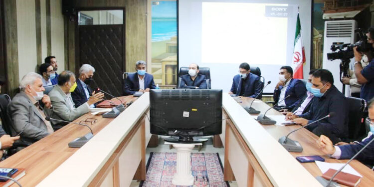 استاندار در دیدار با اهالی فرهنگ، هنر و رسانه هرمزگان مطرح کرد؛ برنامه‌ ریزی لازم جهت تأمین مسکن ارزان قیمت برای اهالی فرهنگ و هنر صورت می ‌گیرد