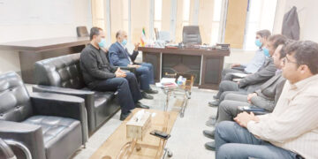 بررسی وضعیت آبرسانی پارسیان در بازدید مدیرعامل آبفا؛ تکمیل پروژه های نیمه تمام باعث بهبود وضعیت آب پارسیان می شود