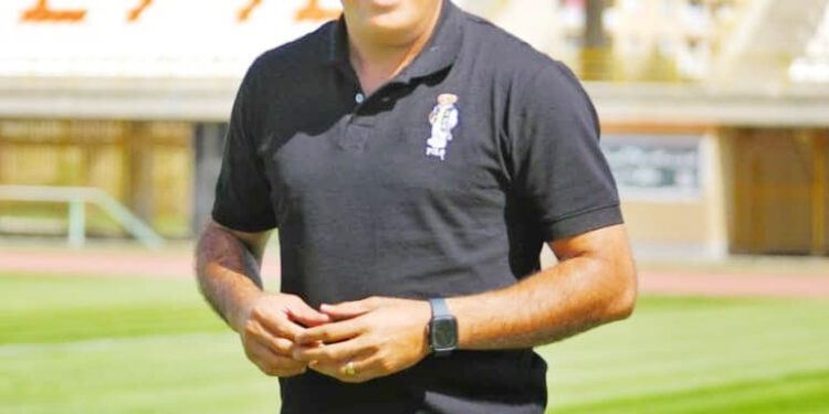 کمیته داوران در چیدمان کوپل داوری دقت کند/ به نگاه عادلانه در سازمان لیگ فوتبال نیازمندیم