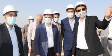 معاون وزیر نیرو:  انتقال پساب فاضلاب بندرعباس بدون مشکل به سرانجام می رسد