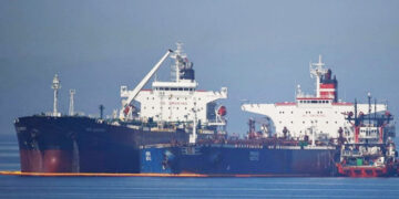 دو نفتکش یونانی در اقدامی تلافی جویانه در هرمزگان و بوشهر توقیف شد؛ منطق یونانی ها در بزنگاه خلیج فارس رمزگشایی شد