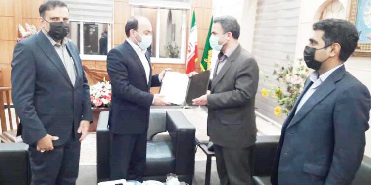 معاون وزیر آموزش و پرورش: توسعه «هنرستان های جوار» مکمل عدالت آموزشی است