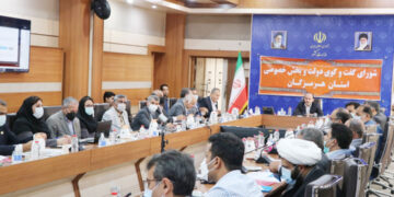 با تلاش ها و پیگیری های دبیرخانه شورای گفتگو دولت و بخش خصوصی و اتحادیه آبزیان استان محقق شد؛ انعقاد تفاهمنامه احداث تاسیسات نیرورسانی جهت تامین برق 6 سایت پرورش میگو در هرمزگان