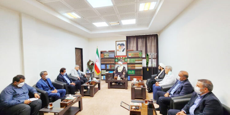 نماینده ولی فقیه : رتبه اول هرمزگان در فقر و بیکاری با وجود ظرفیت‌های گسترده جای تاسف دارد