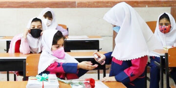 لزوم توجه آموزش و پرورش به وضعیت  دانش آموزان درگیر با آنفلوآنزا